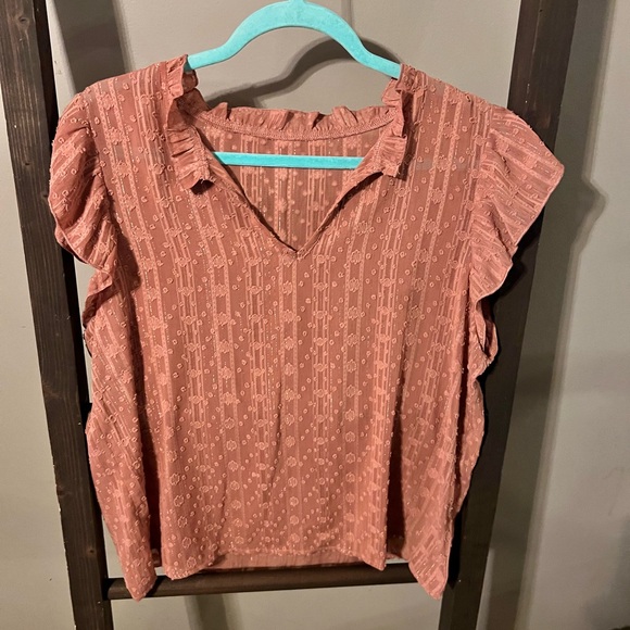 Pinkish color ruffle sleeve top size large - Picture 1 of 1